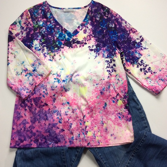 FLORAL V-NECK SHIRT NWOT - Picture 2 of 13